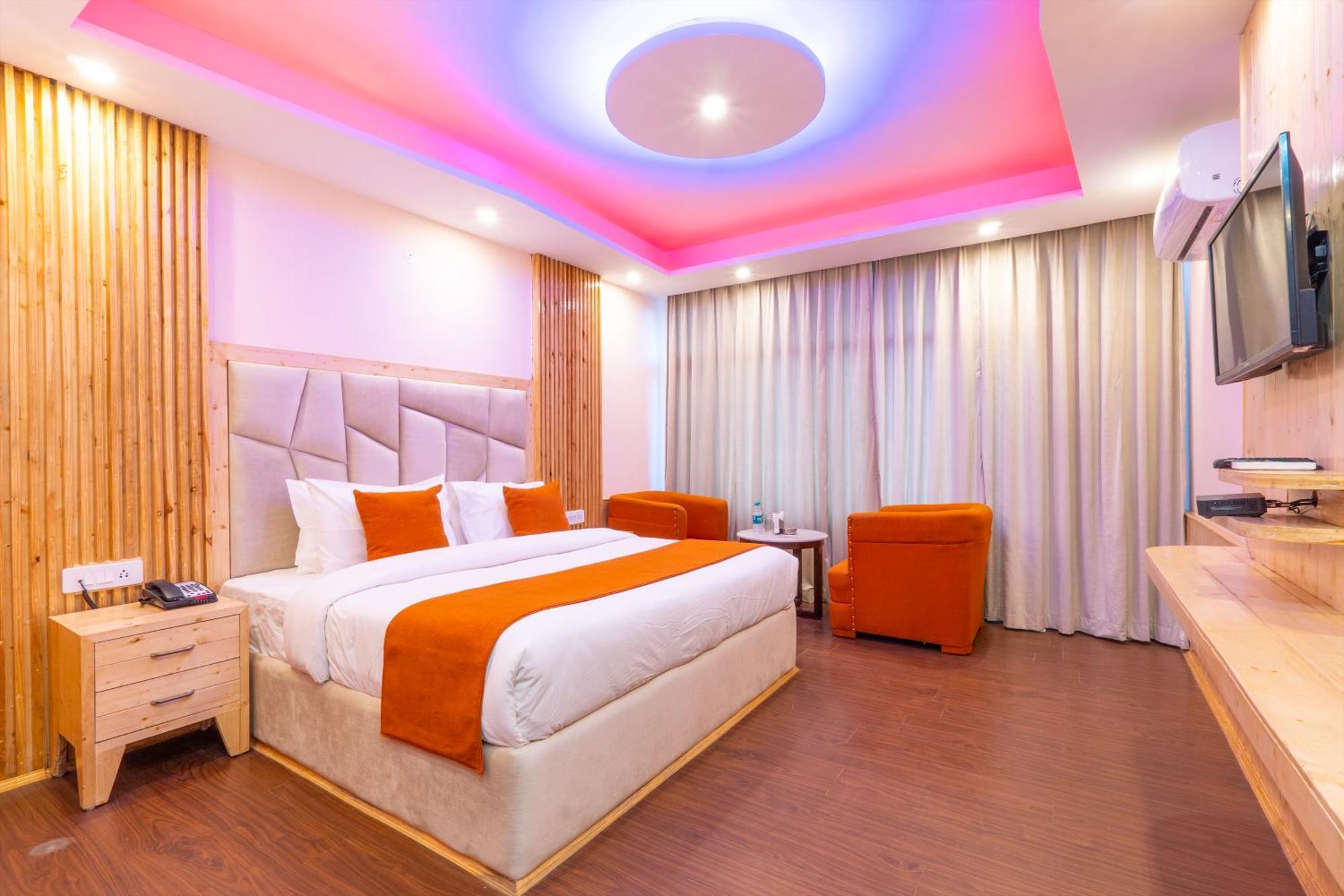 Hill River Resort By West Western Manali  Luaran gambar
